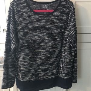 🆕Croft & Barrow Navy Blue and White Tweed Sweater with Chiffon hem